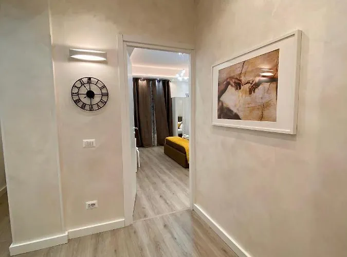Apartment Bright Apartment Near Colosseum, Steps To Metro, Ac & Fast Wifi