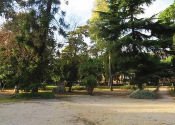 Apartment Bright Apartment Near Colosseum, Steps To Metro, Ac & Fast Wifi *