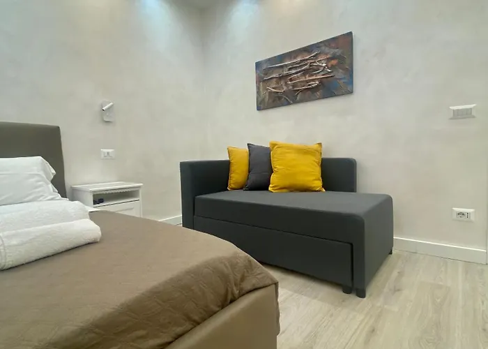 Apartment Bright Apartment Near Colosseum, Steps To Metro, Ac & Fast Wifi
